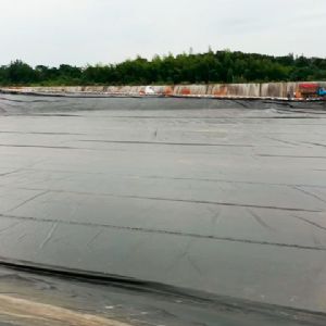 土工膜施工现场